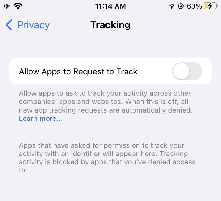 iPhone security: A screenshot on an iPhone of the Tracking menu in the Settings.
