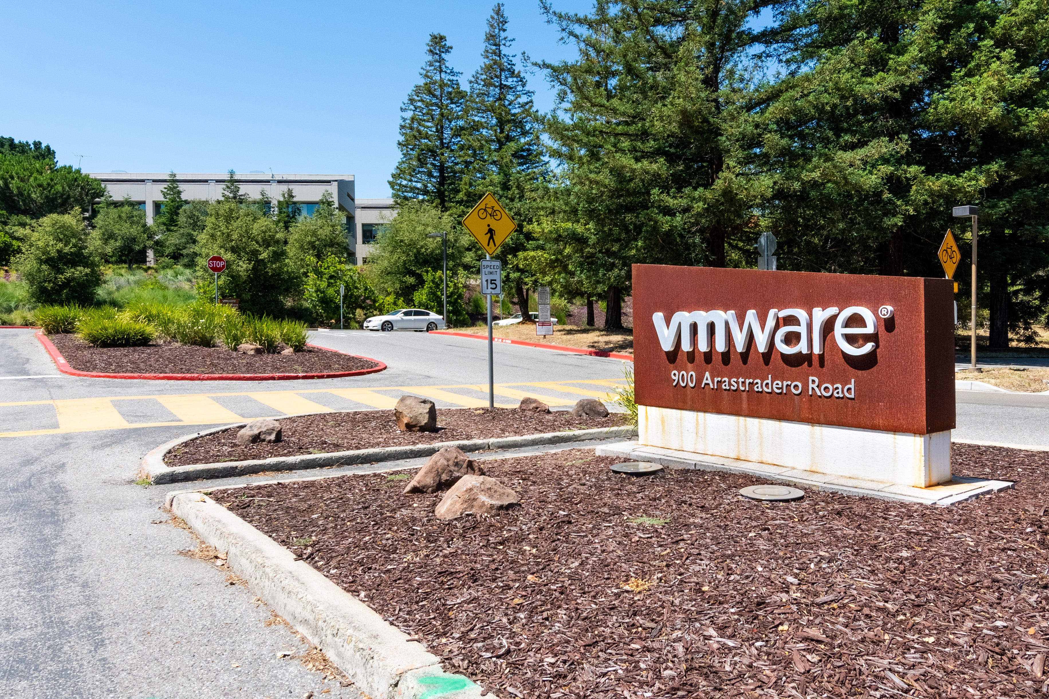 Entrance to VMware campus located in Silicon Valley