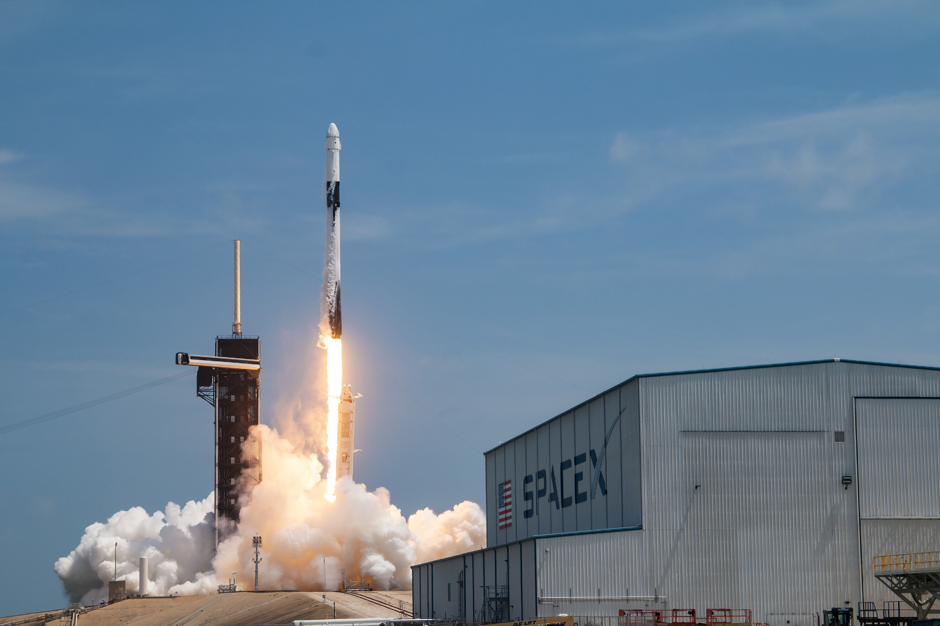 crs-28 at launch