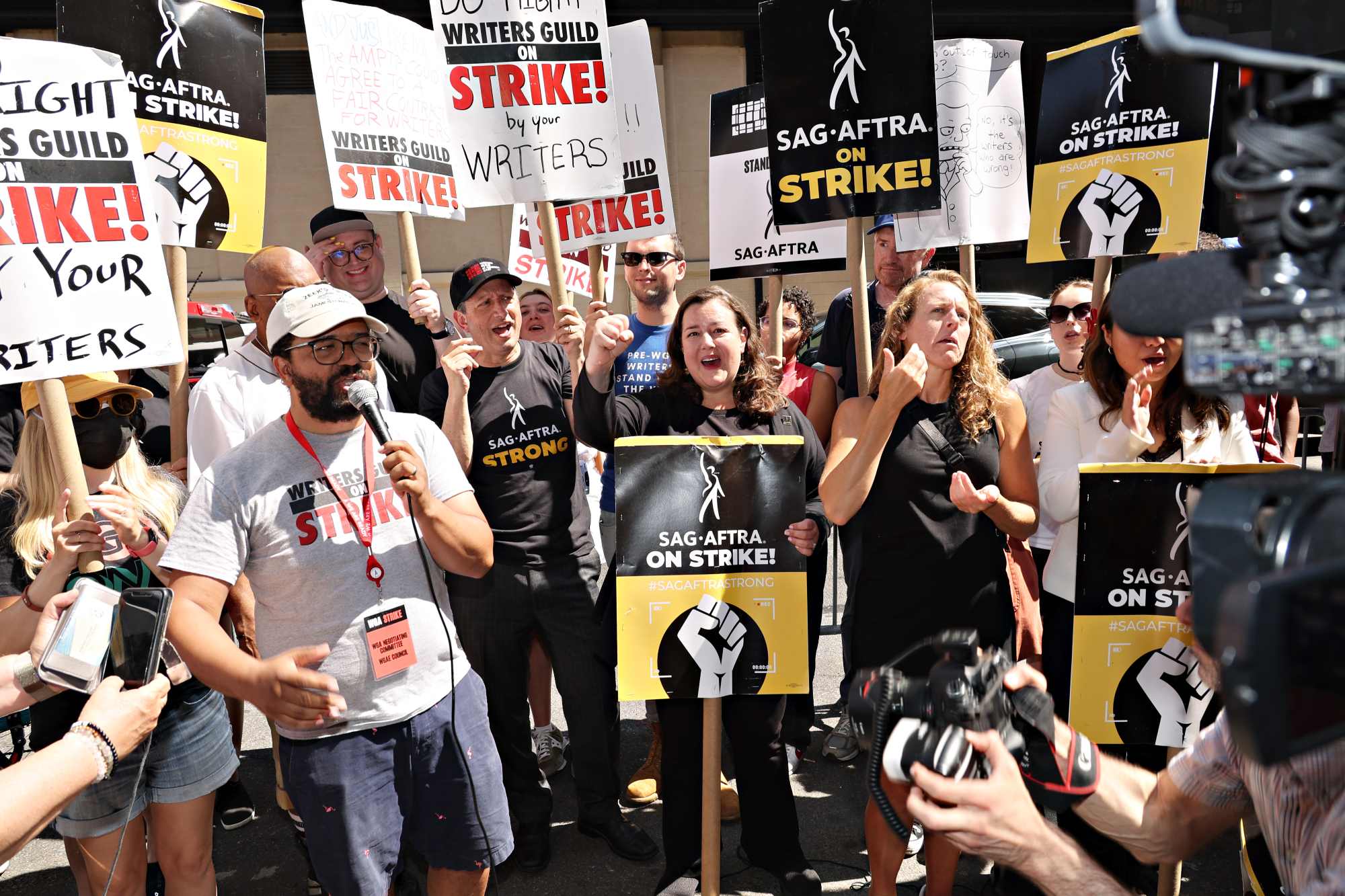 SAG-AFTRA and WGA members on the 100th day of their strike