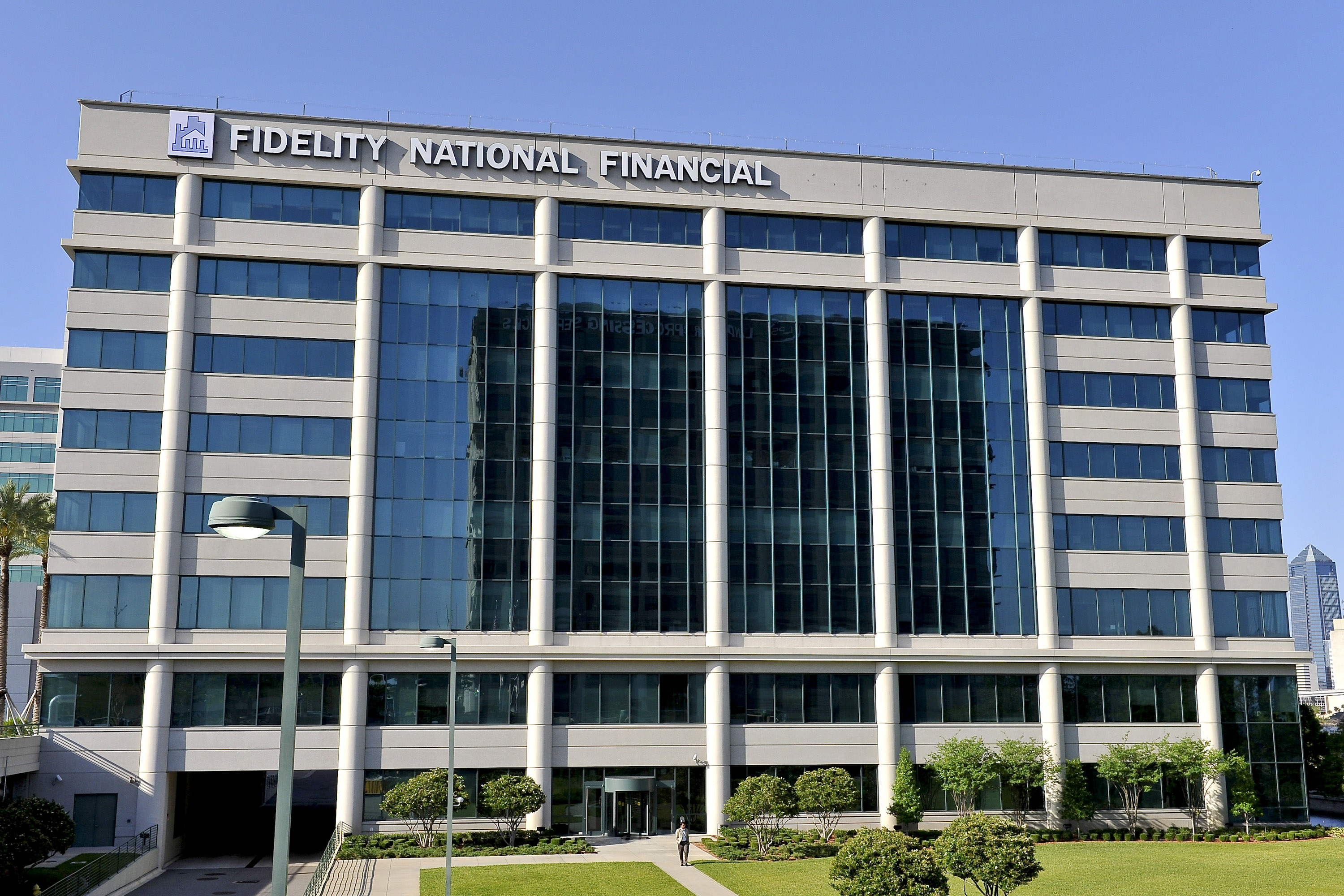 The headquarters building of Fidelity National Information Services Inc. stands in Jacksonville, Florida, U.S., on Wednesday, May 12, 2010. Blackstone Group LP, Thomas H. Lee Partners LP and TPG Capital are in talks to pay more than $15 billion including debt for Fidelity National Information Services Inc., said a person with knowledge of the matter. Photographer: Lori Moffett/Bloomberg via Getty Images