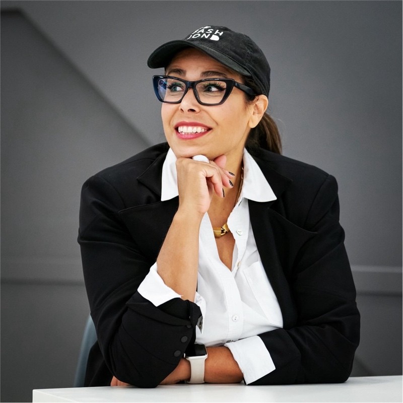 Lisa Morales-Hellebo