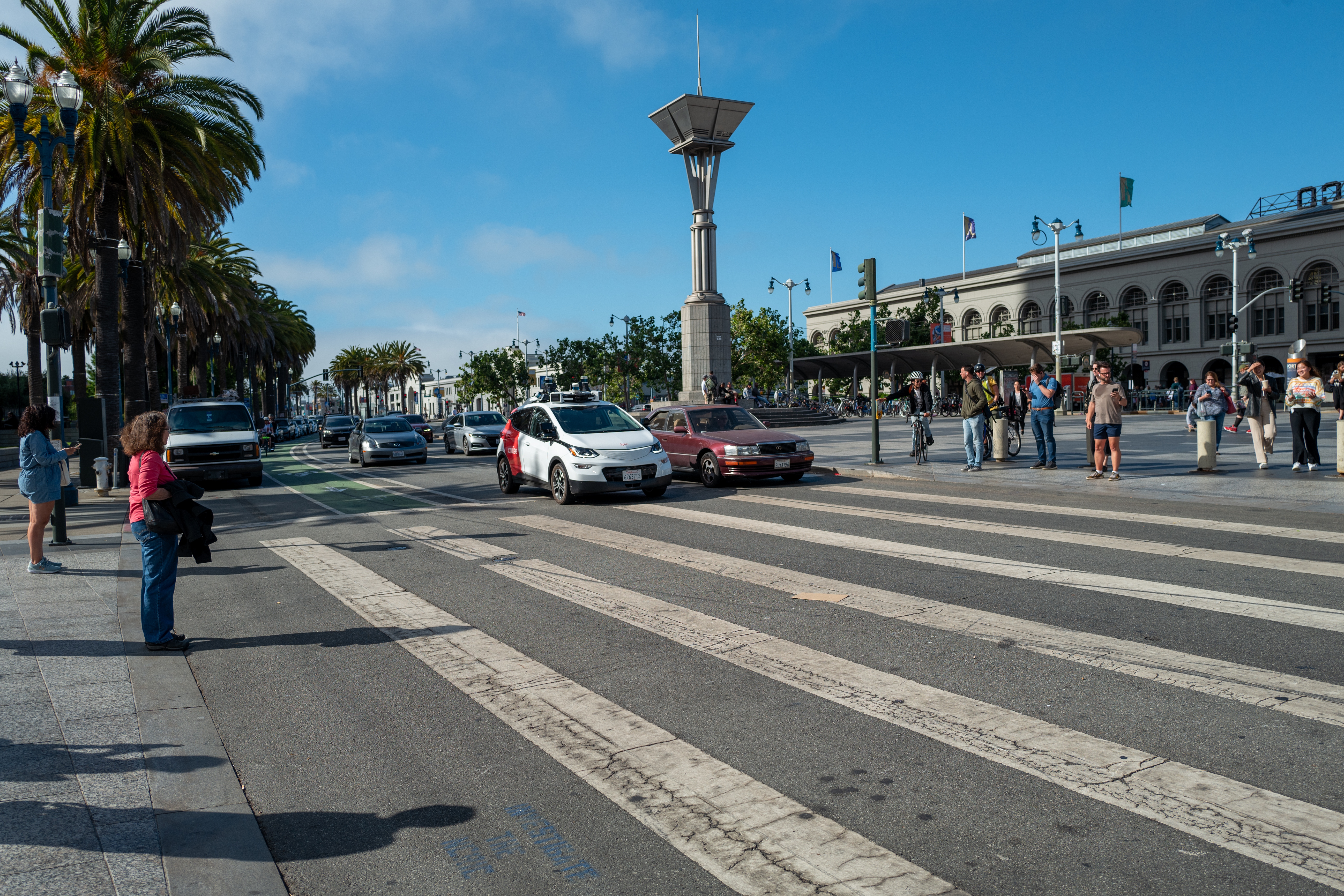 A General Motors Cruise self-driving car