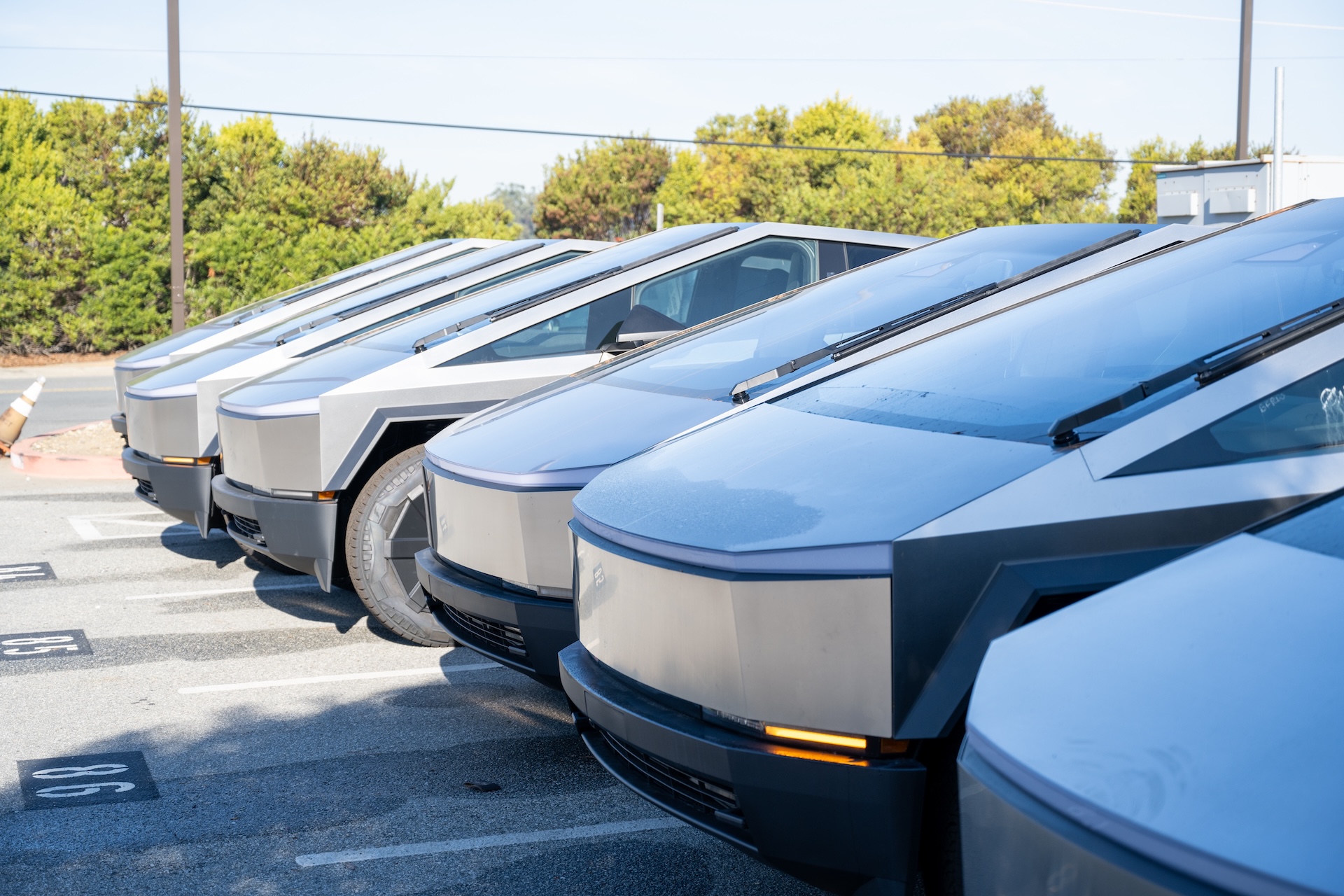 Tesla Cybertrucks