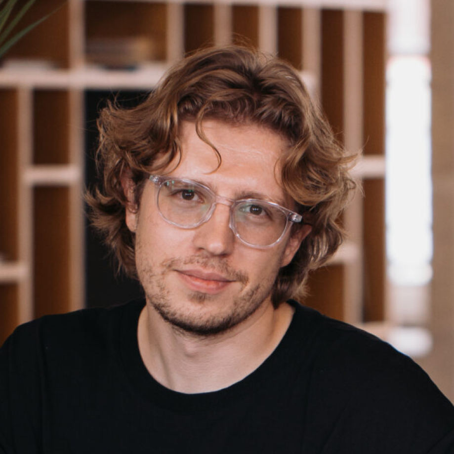 
Anatolii Kasianov Avatar 