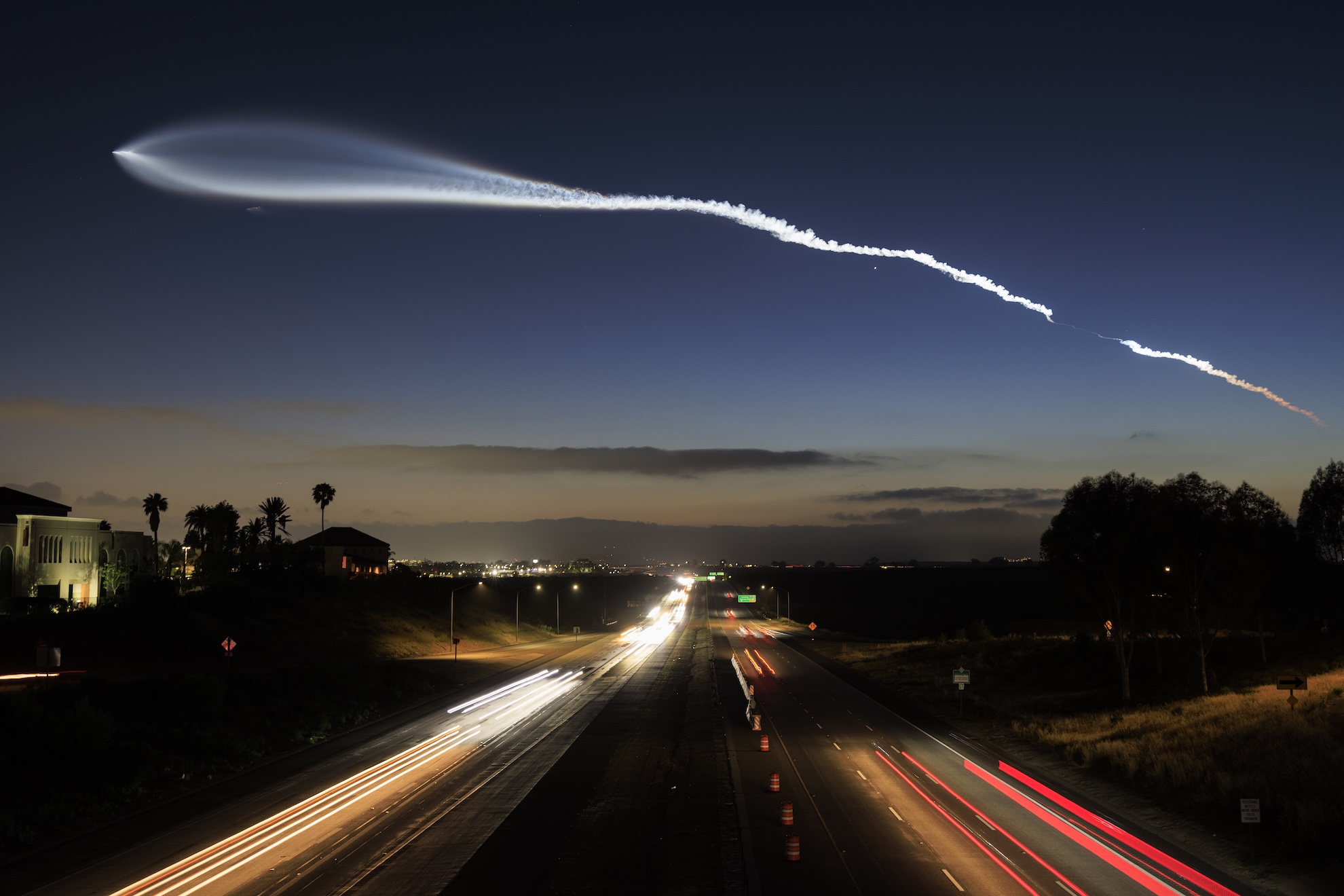 SpaceX Launches Starlink Satellites