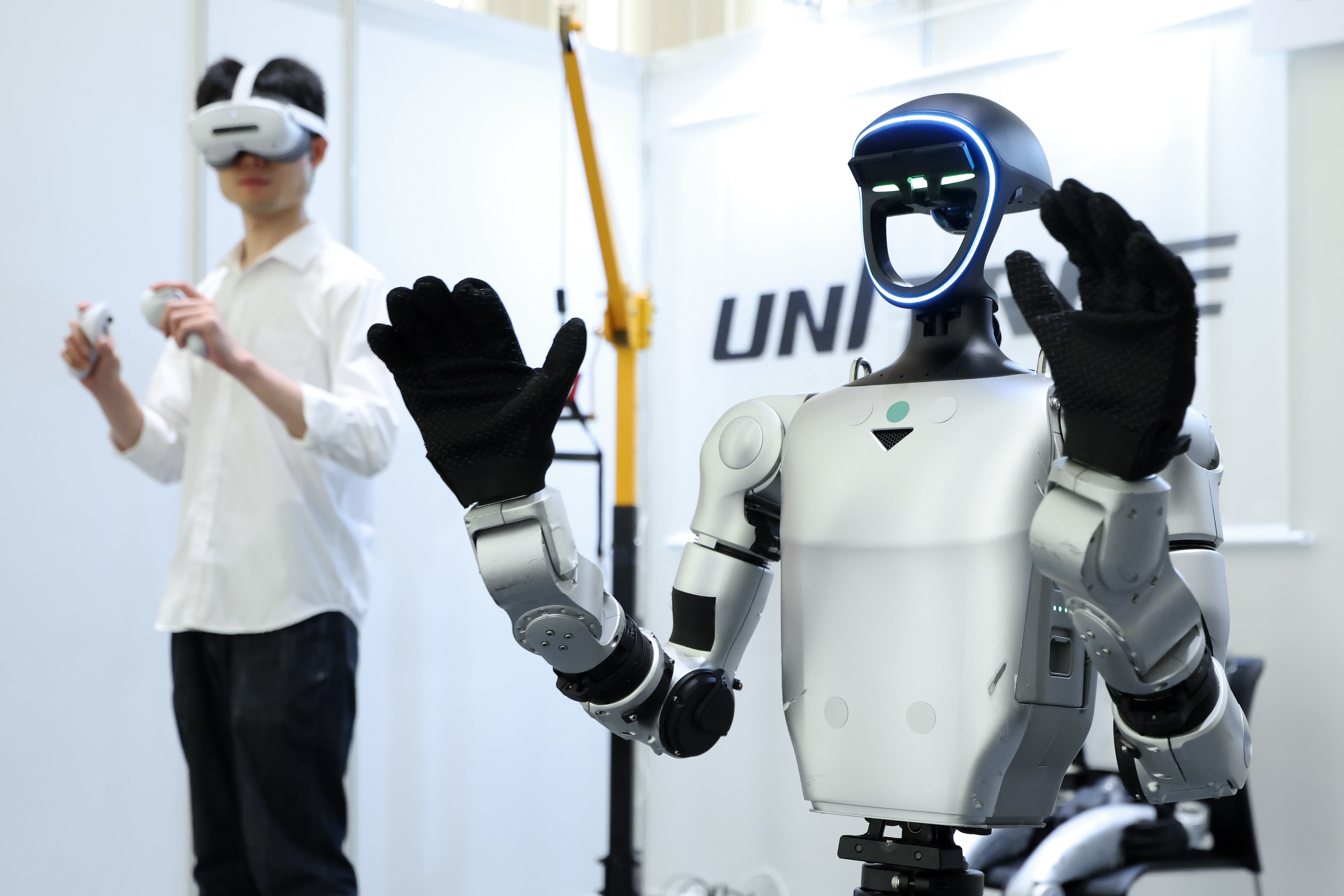 An exhibitor demonstrates a Unitree Robotics G1 humanoid robot at the Humanoids Summit in Tokyo, Japan, on Friday, May 29, 2026. The summit is scheduled to continue through May 29. Photographer: Kiyoshi Ota/Bloomberg